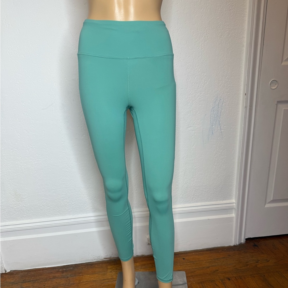 Vuori Stride Leggings  Basil Women’s Size XS In Basil VW429 Pockets